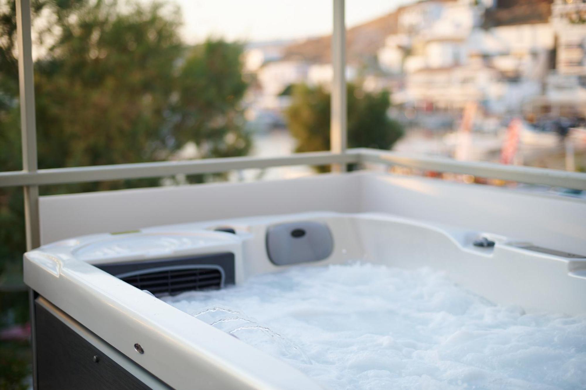 Mérichas Sapphire Kythnos Suites מראה חיצוני תמונה