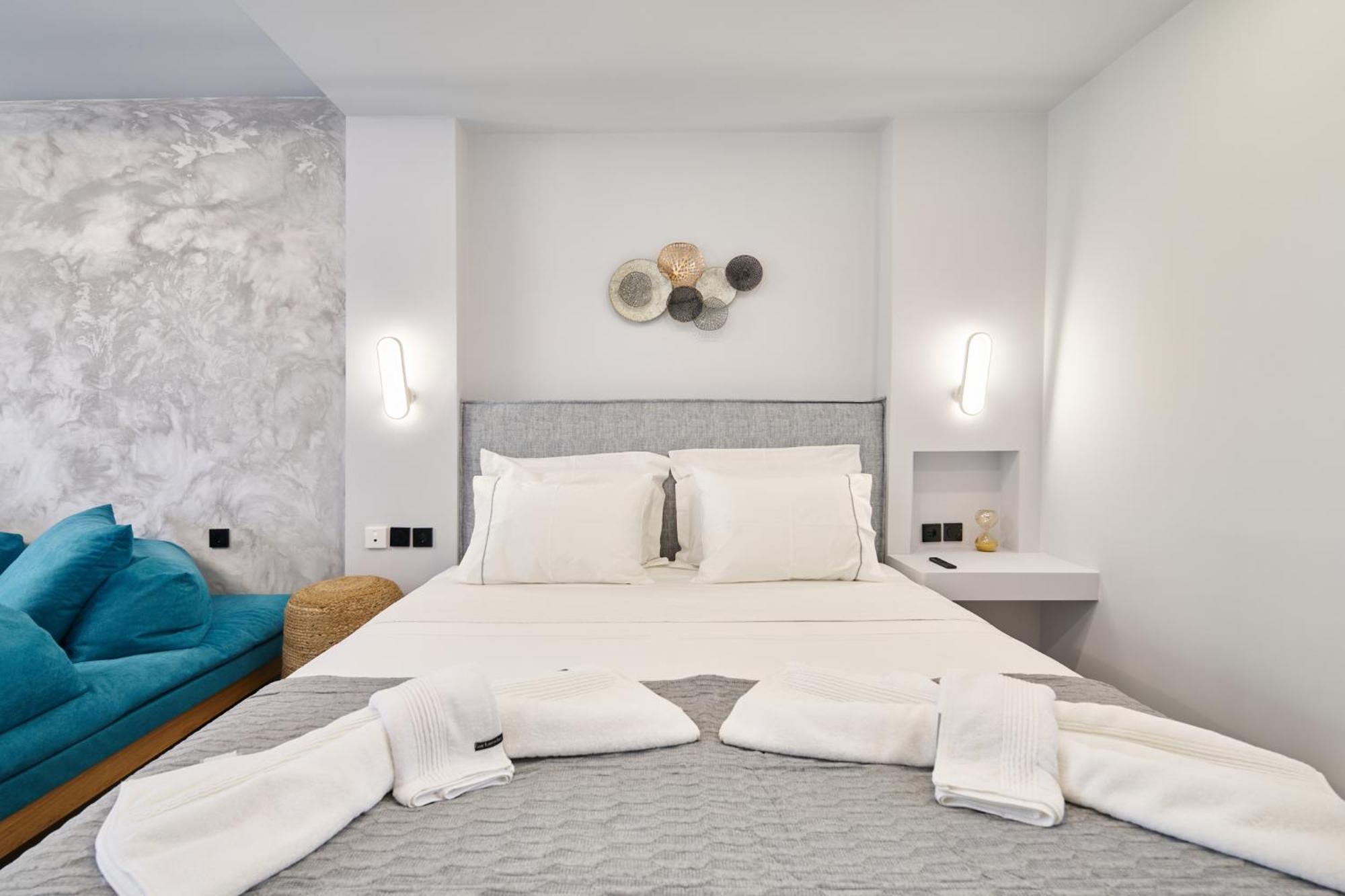Mérichas Sapphire Kythnos Suites מראה חיצוני תמונה